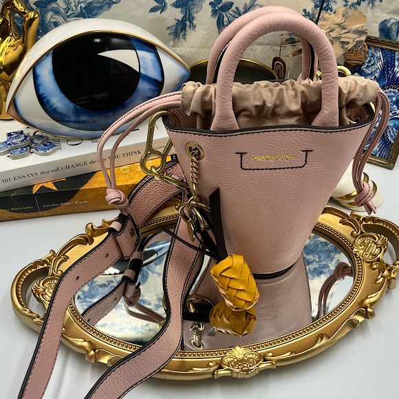 🆕 SEE BY CHLOE 🧿 NWOT LEATHER MINI CECILYA PINK BUCKET BAG - Picture 2 of 15
